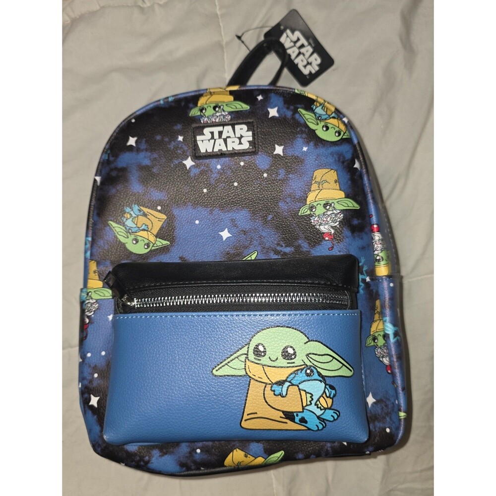 NWT bioworld Disney star wars baby Yoda grogu the child mini backpack bookbag!